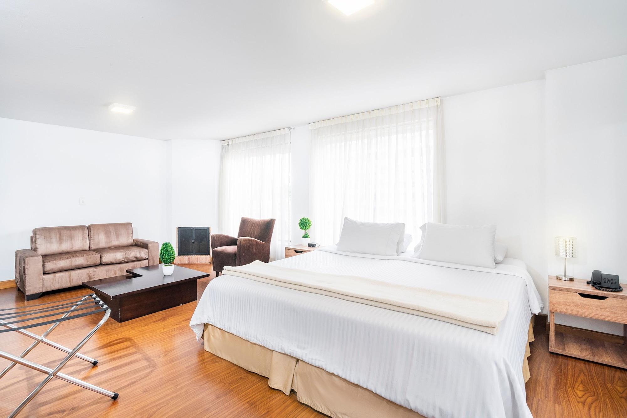 Lloyds Apartasuites Parque 93 ボゴタ エクステリア 写真