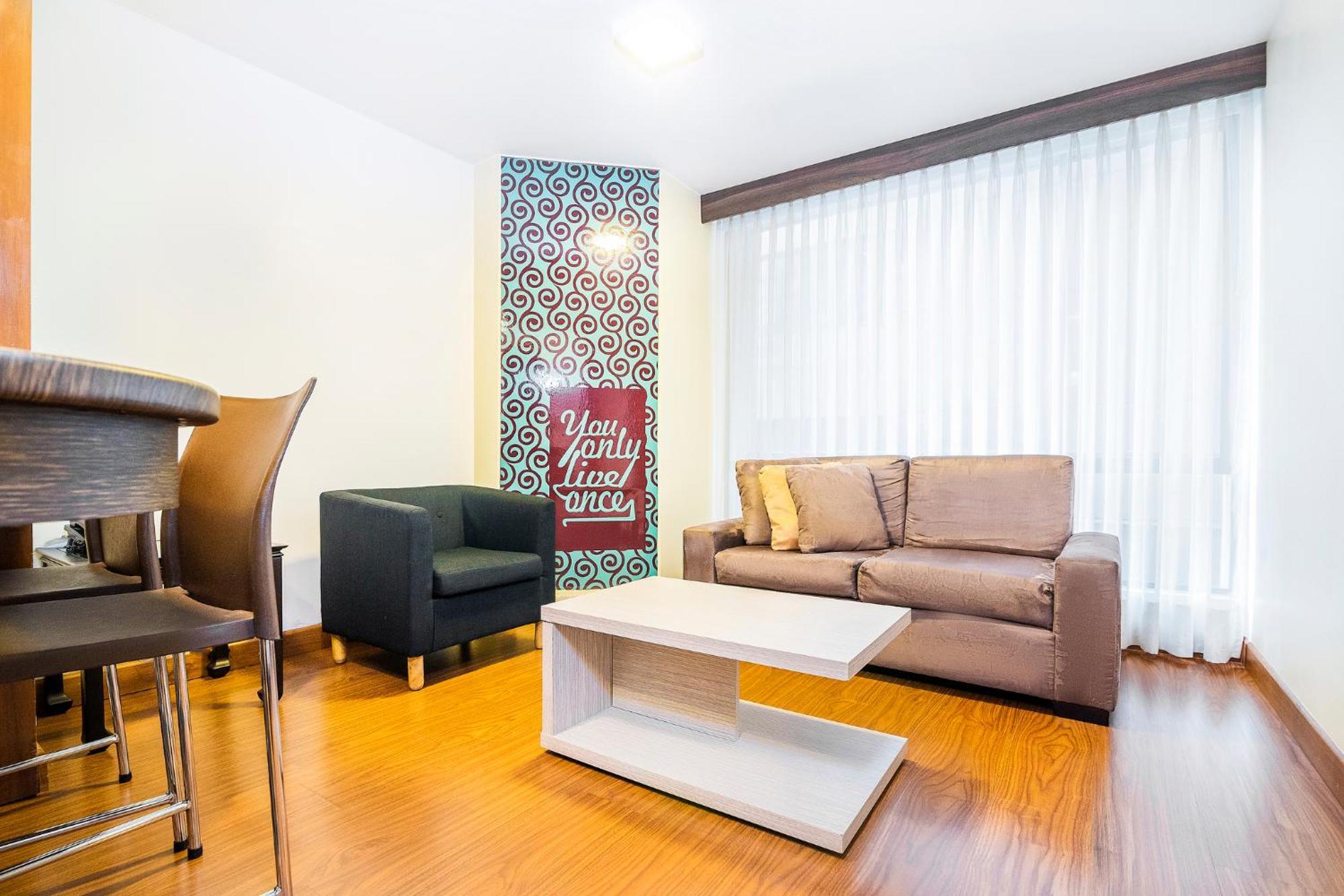Lloyds Apartasuites Parque 93 ボゴタ エクステリア 写真